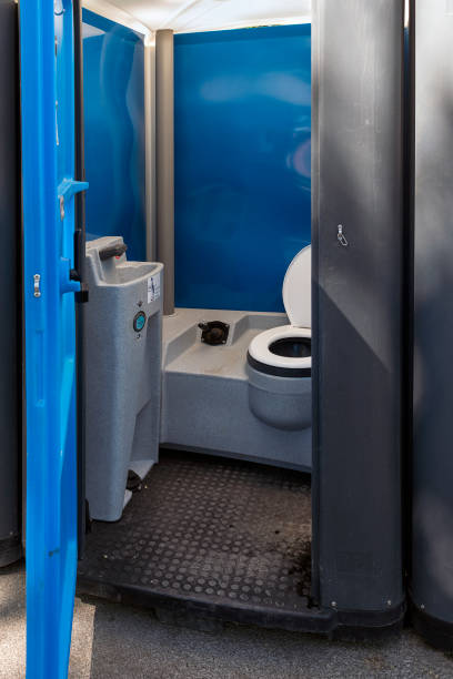 Best Portable restroom trailer rental  in East Grand Rapids, MI